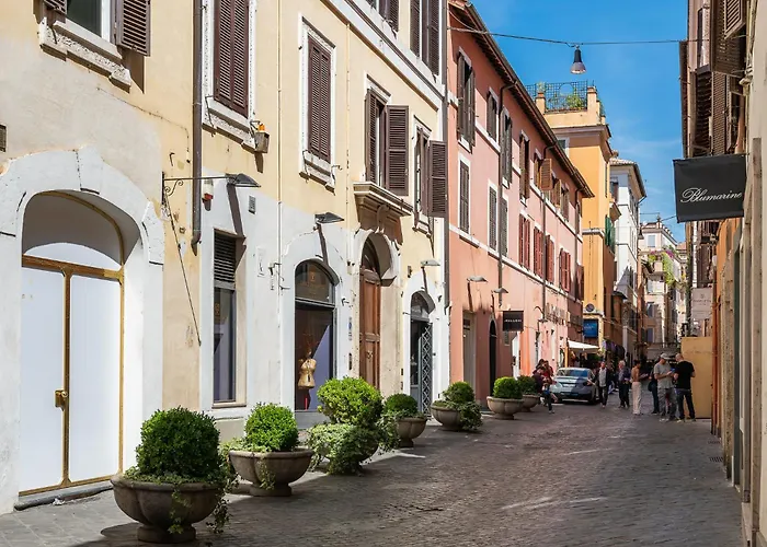 Decimo Meridio- At Spanish Steps- Roma